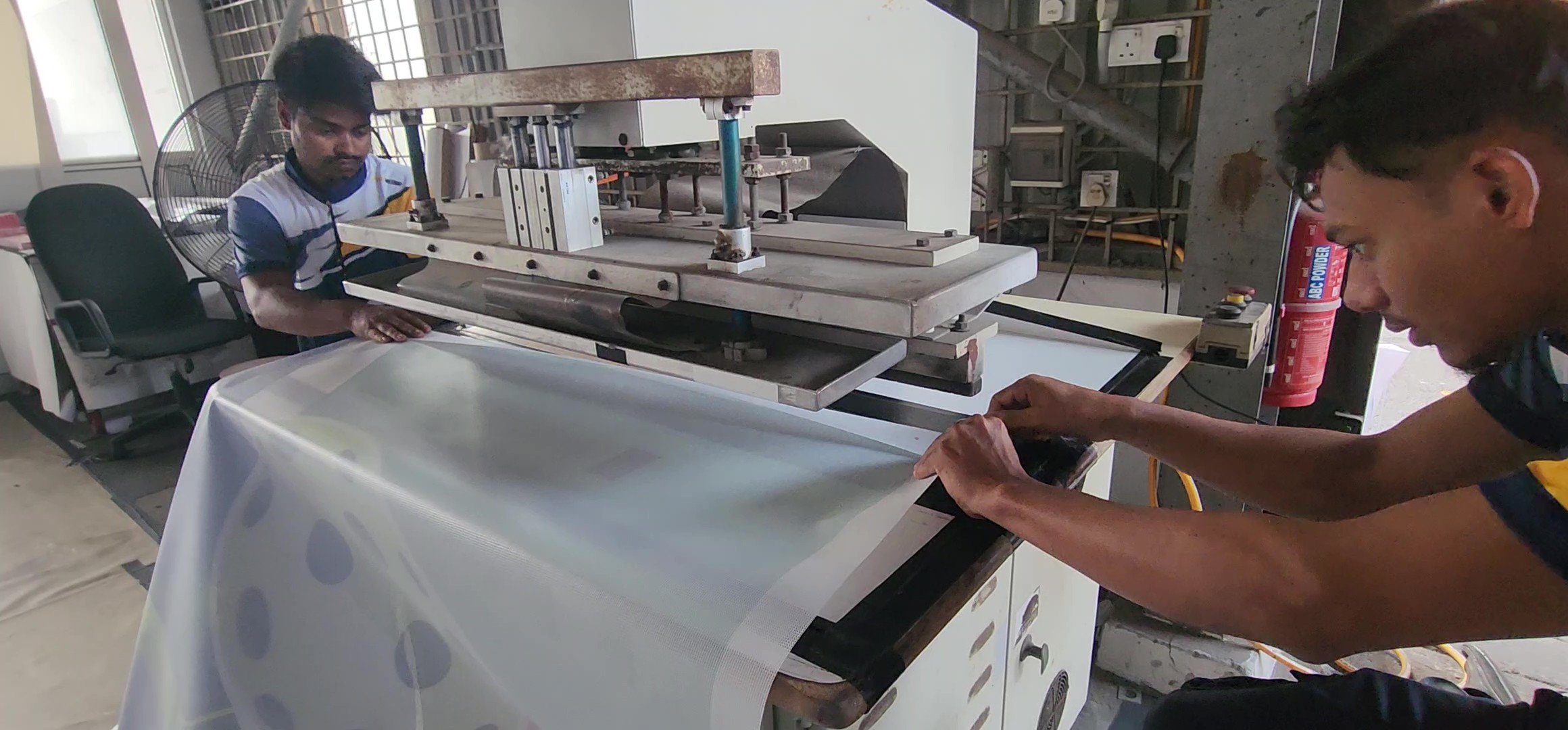 High frequency seaming