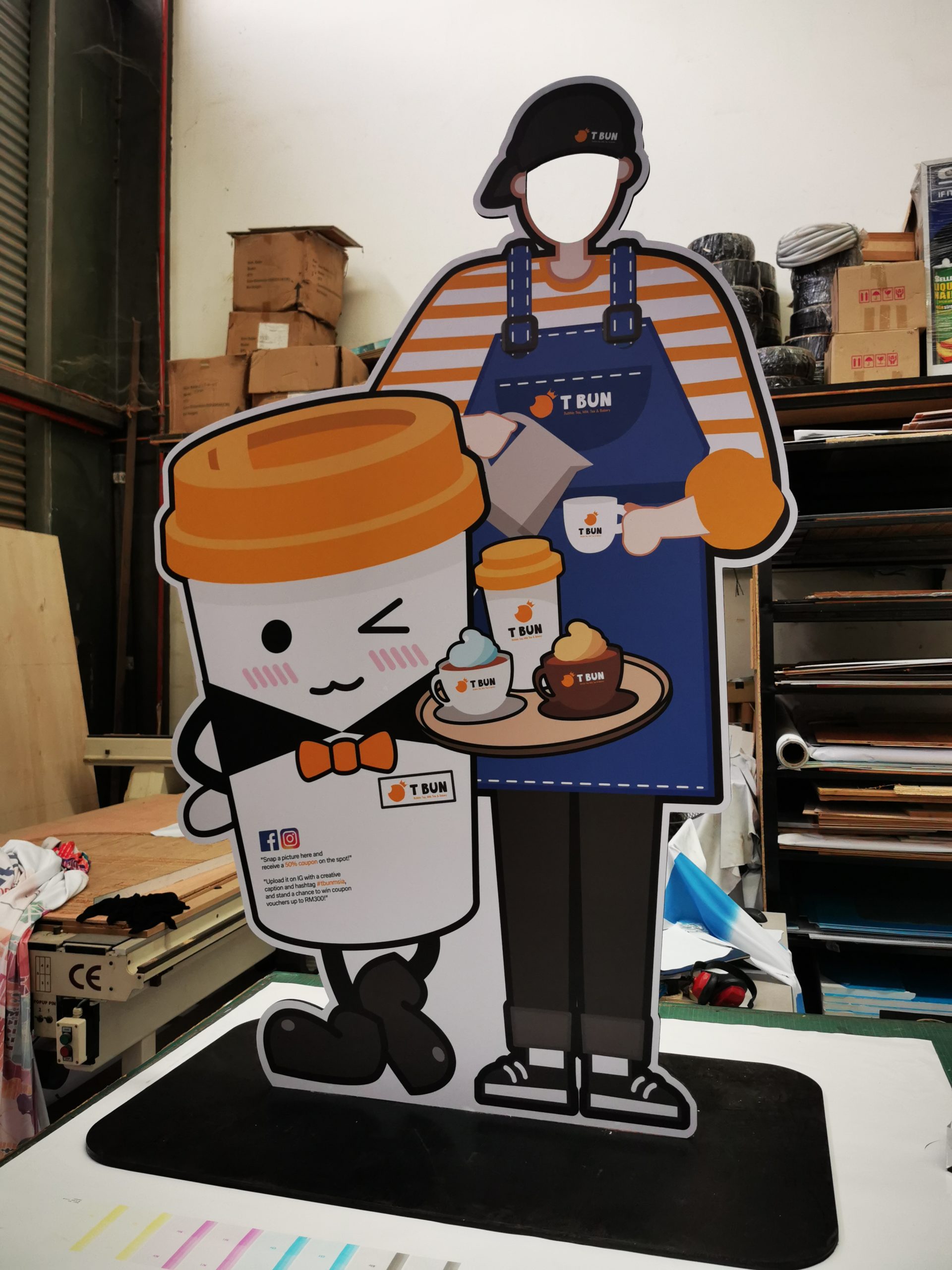 Photo standee